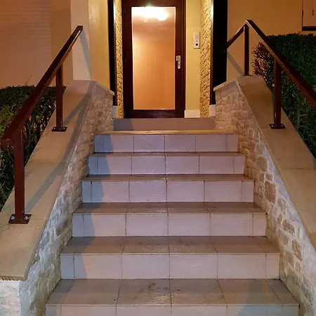 Manon's 滨海维莱