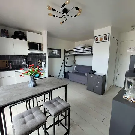Manon's Apartment